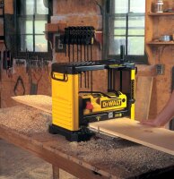 DEWALT 1.800 Watt Dickenhobel